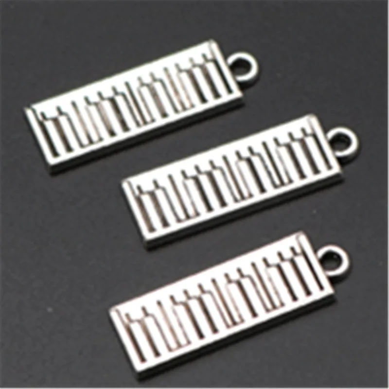 10pcs Antique Silver Color electronic organ charm alloy pendants for bracelets earrings DIY fashion jewelry findings A628
10pcs Antique Silver Color electronic organ charm alloy pendants for bracelets earrings DIY fashion jewelry findings A628