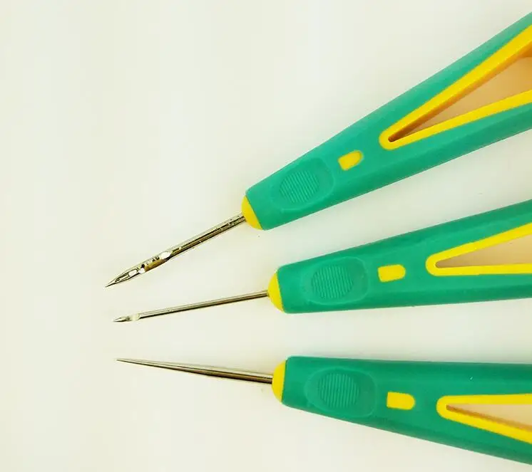 13.5CM 3style Awl plastic handle repair shoes wool shoes tool / manual repair shoes cone hook shoe needle patches 3PC/LOT A095
13.5CM 3style Awl plastic handle repair shoes wool shoes tool / manual repair shoes cone hook shoe needle patches 3PC/LOT A095