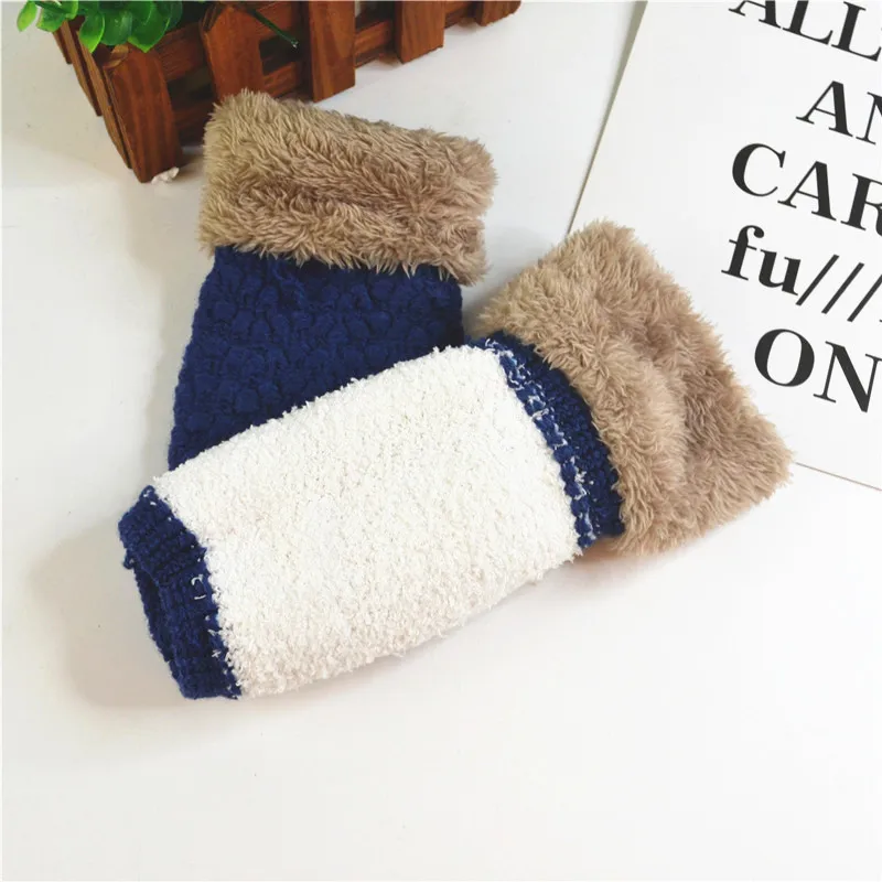 Autumn Winter Sweet Gloves Female New Soft Imitating Rabbit Hair Students Warming Equipment Outdoor Thickening Riding Gloves
Autumn Winter Sweet Gloves Female New Soft Imitating Rabbit Hair Students Warming Equipment Outdoor Thickening Riding Gloves
