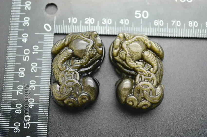 1 Pairs Chinese Mythical Creature Golden Obsidian Carved Pixiu Pendants Capable of Drawing Wealth Feng Shui Jewelry
1 Pairs Chinese Mythical Creature Golden Obsidian Carved Pixiu Pendants Capable of Drawing Wealth Feng Shui Jewelry