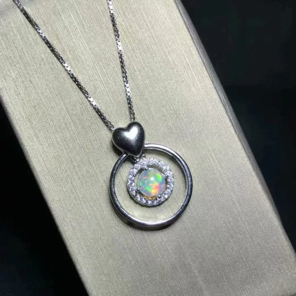 Fashion 925 sterling silver inlaid natural Opal necklace pendant birthday gift envelope
Fashion 925 sterling silver inlaid natural Opal necklace pendant birthday gift envelope