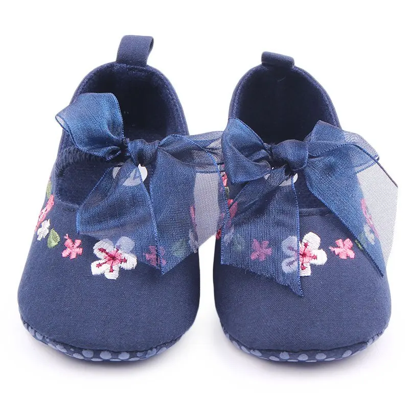 Newborn Baby Shoes Girl Princess Flower Lace Bow Prewalker Shoes Crib Bebe Soft Bottom First Walkers
Newborn Baby Shoes Girl Princess Flower Lace Bow Prewalker Shoes Crib Bebe Soft Bottom First Walkers