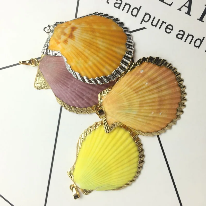 Wholesale Natural Scallop Shell Pendant 24K Gold Electroplated Multicolour Seashell conch Minimalist Coastal Jewelry 5PCS
Wholesale Natural Scallop Shell Pendant 24K Gold Electroplated Multicolour Seashell conch Minimalist Coastal Jewelry 5PCS