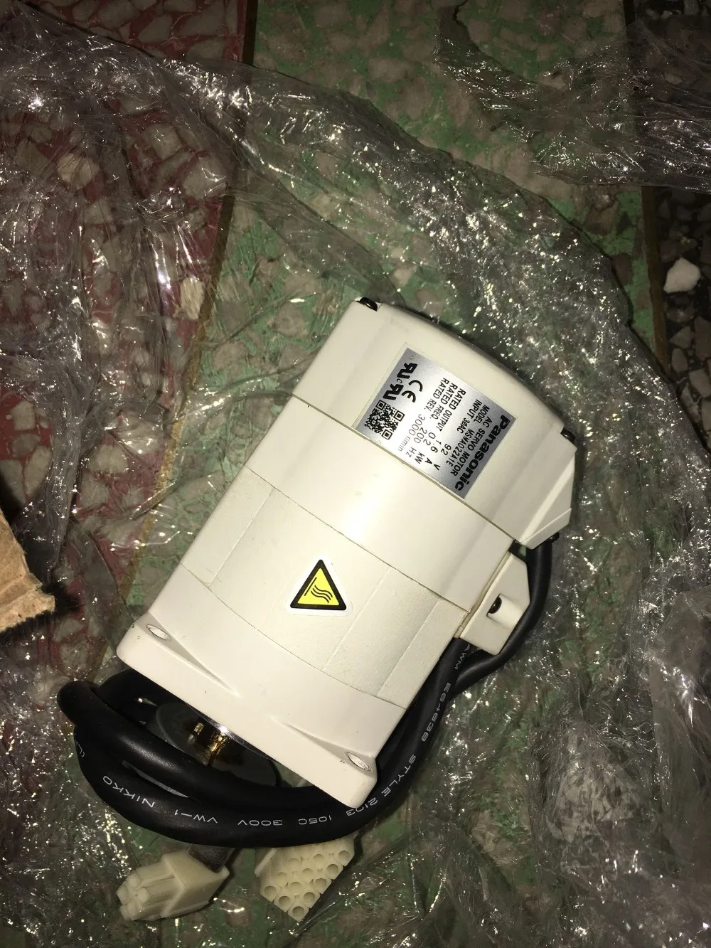 Servo motor MSMA022A1E , Used one ,90% appearance new , 3 months warranty , fastly shipping
Servo motor MSMA022A1E , Used one ,90% appearance new , 3 months warranty , fastly shipping
