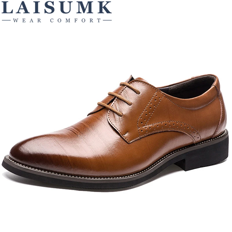 2020 New High Quality Genuine Leather Men Brogues Shoes Lace-Up Bullock Business Dress Men Oxfords Shoes Male Formal Shoes
2020 New High Quality Genuine Leather Men Brogues Shoes Lace-Up Bullock Business Dress Men Oxfords Shoes Male Formal Shoes