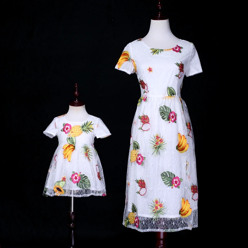 Summer mommy and me girls embroidery fruits lace clothes family look princess women evening formal dress mother daughter dresses
Summer mommy and me girls embroidery fruits lace clothes family look princess women evening formal dress mother daughter dresses