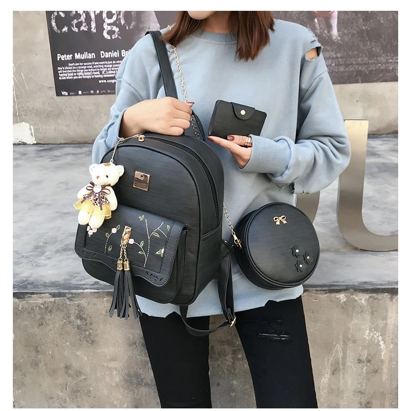Retro tassel shoulder bag diaper backpack waterproof out baby care bag shoulder bag three-piece fashion pregnant mother Mummy ba
Retro tassel shoulder bag diaper backpack waterproof out baby care bag shoulder bag three-piece fashion pregnant mother Mummy ba