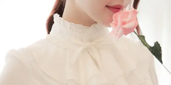 Autumn Standing collar Lotus leaf lace White Shirt Women's Long Sleeve Slim OL Top Chiffon Shirt
Autumn Standing collar Lotus leaf lace White Shirt Women's Long Sleeve Slim OL Top Chiffon Shirt