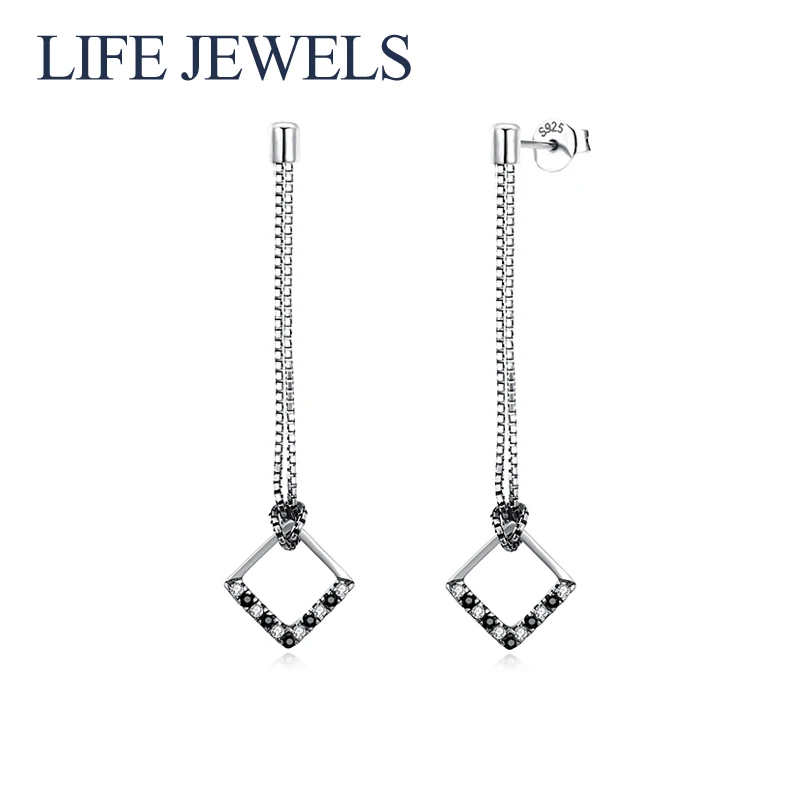 Authentic 100% 925 Sterling Silver Austria Zircon Earrings l Women Luxury Sterling Silver Valentine's Day Jewelry Gift 18121
Authentic 100% 925 Sterling Silver Austria Zircon Earrings l Women Luxury Sterling Silver Valentine's Day Jewelry Gift 18121