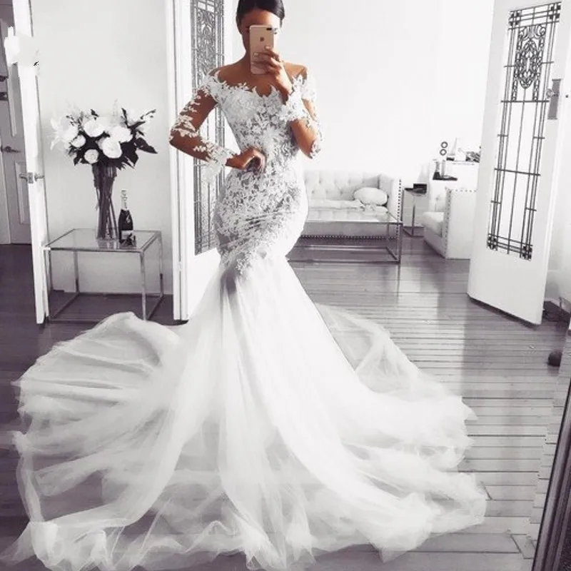 Flare Sleeves Bridal Gowns Vestido De Noiva Custom Made Appliques Long Weeding Gowns Sheer Sleeves And Neckline robe de mariee
Flare Sleeves Bridal Gowns Vestido De Noiva Custom Made Appliques Long Weeding Gowns Sheer Sleeves And Neckline robe de mariee