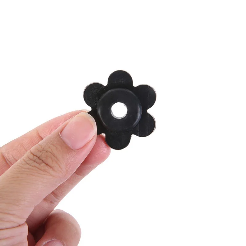 4pcs/ Pack Independence Day Banners Accessories Garden Flag Stoppers Rubber Clear Anti-wind Clips Garden Flag Rubber Stopper
4pcs/ Pack Independence Day Banners Accessories Garden Flag Stoppers Rubber Clear Anti-wind Clips Garden Flag Rubber Stopper