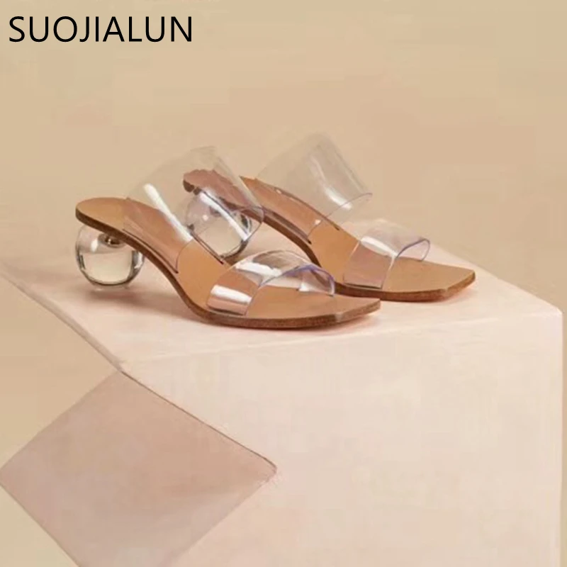 SUOJIALUN 2020 New Brand Women Slipper Summer Geometric Heel Women Beach Slippers Transparent PVC Sandal Open Toe Slides Size 42
SUOJIALUN 2020 New Brand Women Slipper Summer Geometric Heel Women Beach Slippers Transparent PVC Sandal Open Toe Slides Size 42