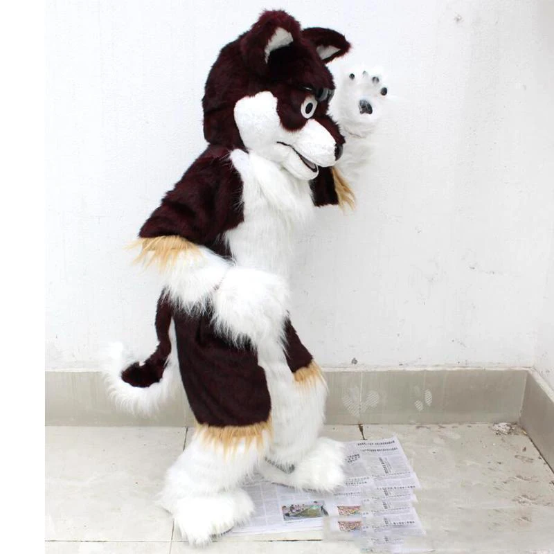 High quality hot EVA Material Helmet Luxury Plush Simulation fur wolf Mascot Costumes Movie props show walking cartoon Apparel
High quality hot EVA Material Helmet Luxury Plush Simulation fur wolf Mascot Costumes Movie props show walking cartoon Apparel