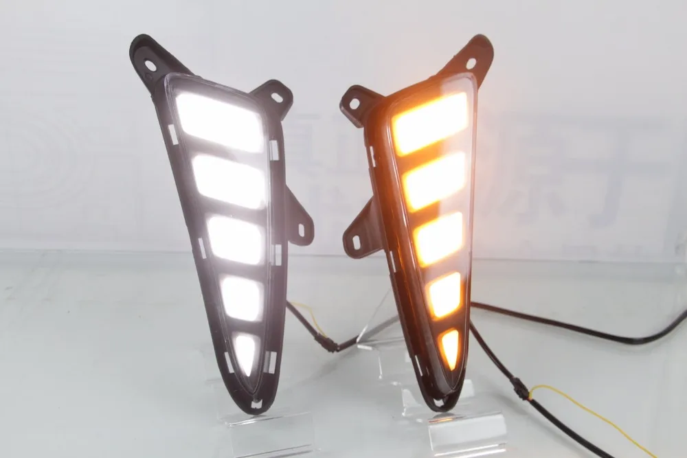 Osmrk led drl daytime running light guiding light design for toyota CHR 2017 2018, with yellow turn signal and wireless control
Osmrk led drl daytime running light guiding light design for toyota CHR 2017 2018, with yellow turn signal and wireless control