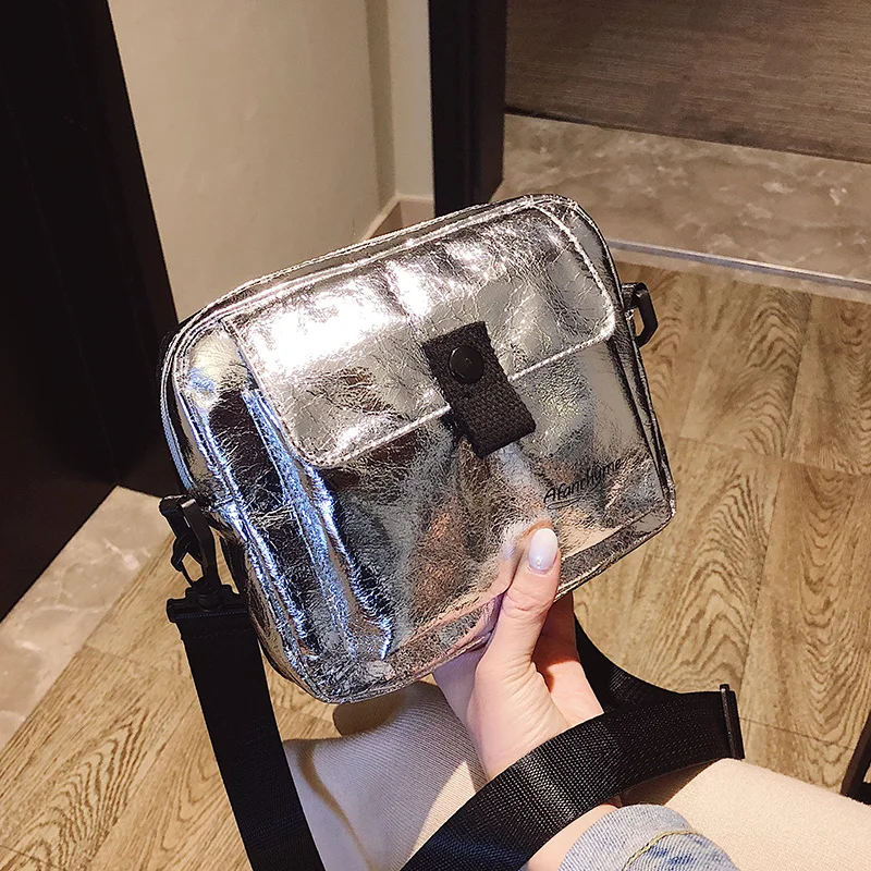 Yuhua, 2020 new fashion woman handbags, trend shoulder bag, simple korean version women bags, casual laser messenger bag
Yuhua, 2020 new fashion woman handbags, trend shoulder bag, simple korean version women bags, casual laser messenger bag