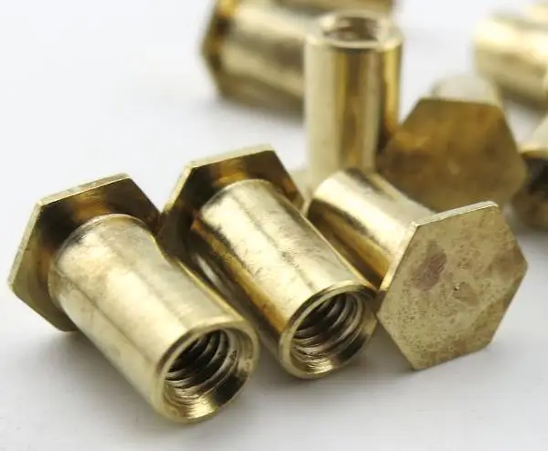 10pcs/lot M3 blind hole copper column Hexagon brass pillars insulated column cylinder Car shell columns nut
10pcs/lot M3 blind hole copper column Hexagon brass pillars insulated column cylinder Car shell columns nut