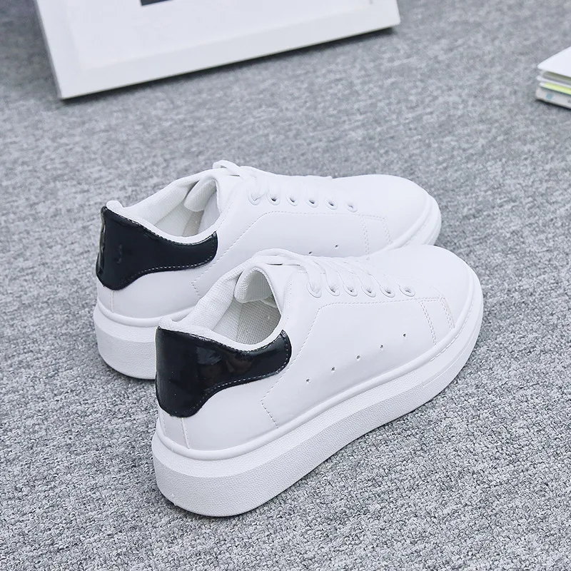 QWEDF 2019 Spring New Designer Wedges White Shoes Female Platform Sneakers Women Tenis Feminino Casual Female Shoes Woman GB-99
QWEDF 2019 Spring New Designer Wedges White Shoes Female Platform Sneakers Women Tenis Feminino Casual Female Shoes Woman GB-99