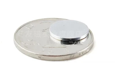 200pcs Dia. 12.5x1.2 mm Jewery magnet NdFeB Disc Magnet Neodymium Permanent Magnets Grade N35 NiCuNi Plated Axially Magnetized
200pcs Dia. 12.5x1.2 mm Jewery magnet NdFeB Disc Magnet Neodymium Permanent Magnets Grade N35 NiCuNi Plated Axially Magnetized