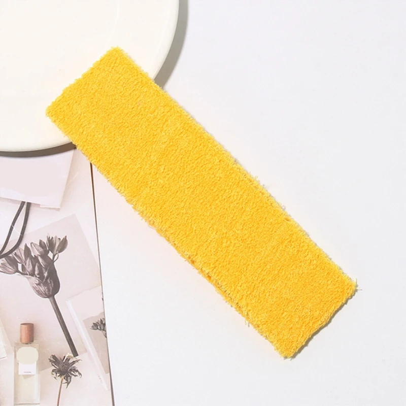 Men and women sports headband anti-skid super sweat-absorbent running football tennis headscarf silicone elastic sports yoga hai
Men and women sports headband anti-skid super sweat-absorbent running football tennis headscarf silicone elastic sports yoga hai