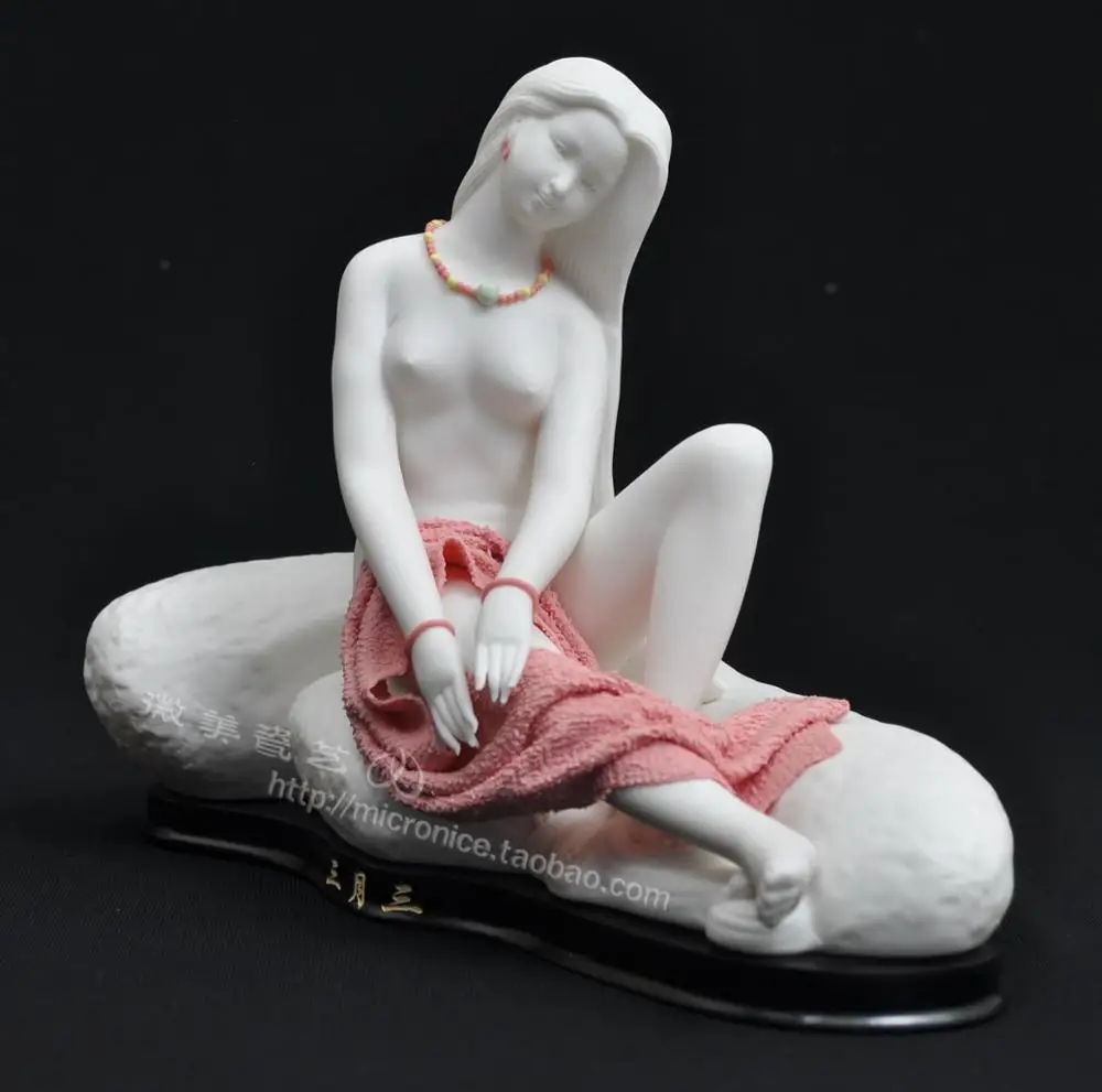 In March three girls living room art ornaments crafts creative ceramics animal of modern Chinese characters
In March three girls living room art ornaments crafts creative ceramics animal of modern Chinese characters
