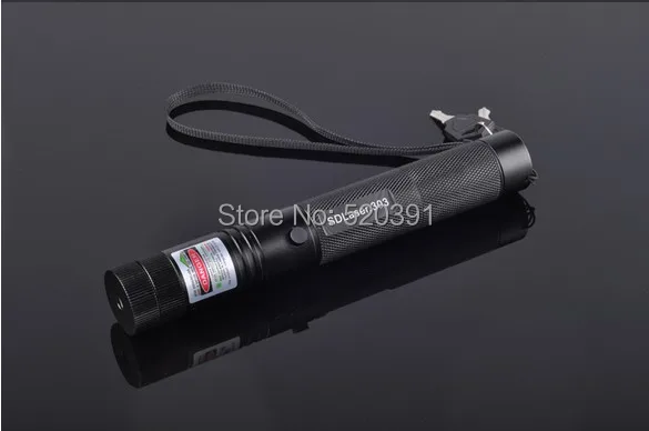 High Power Military 500W 500000m 532nm LED Power Green Laser Pointer Flashlight Burning Beam Matches Burn Cigarettes Hunting
High Power Military 500W 500000m 532nm LED Power Green Laser Pointer Flashlight Burning Beam Matches Burn Cigarettes Hunting