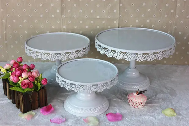 3pcs/lot white cake stand iron art and cake dispaly tray wedding party table decoration supplier baking&pastry cake cookie tools
3pcs/lot white cake stand iron art and cake dispaly tray wedding party table decoration supplier baking&pastry cake cookie tools