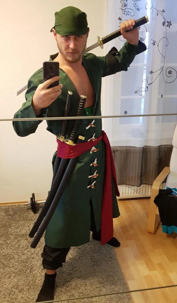 Anime One Piece Roronoa Zoro Cosplay Costumes Halloween Costume for Men Uniform Any Size for Party
Anime One Piece Roronoa Zoro Cosplay Costumes Halloween Costume for Men Uniform Any Size for Party
