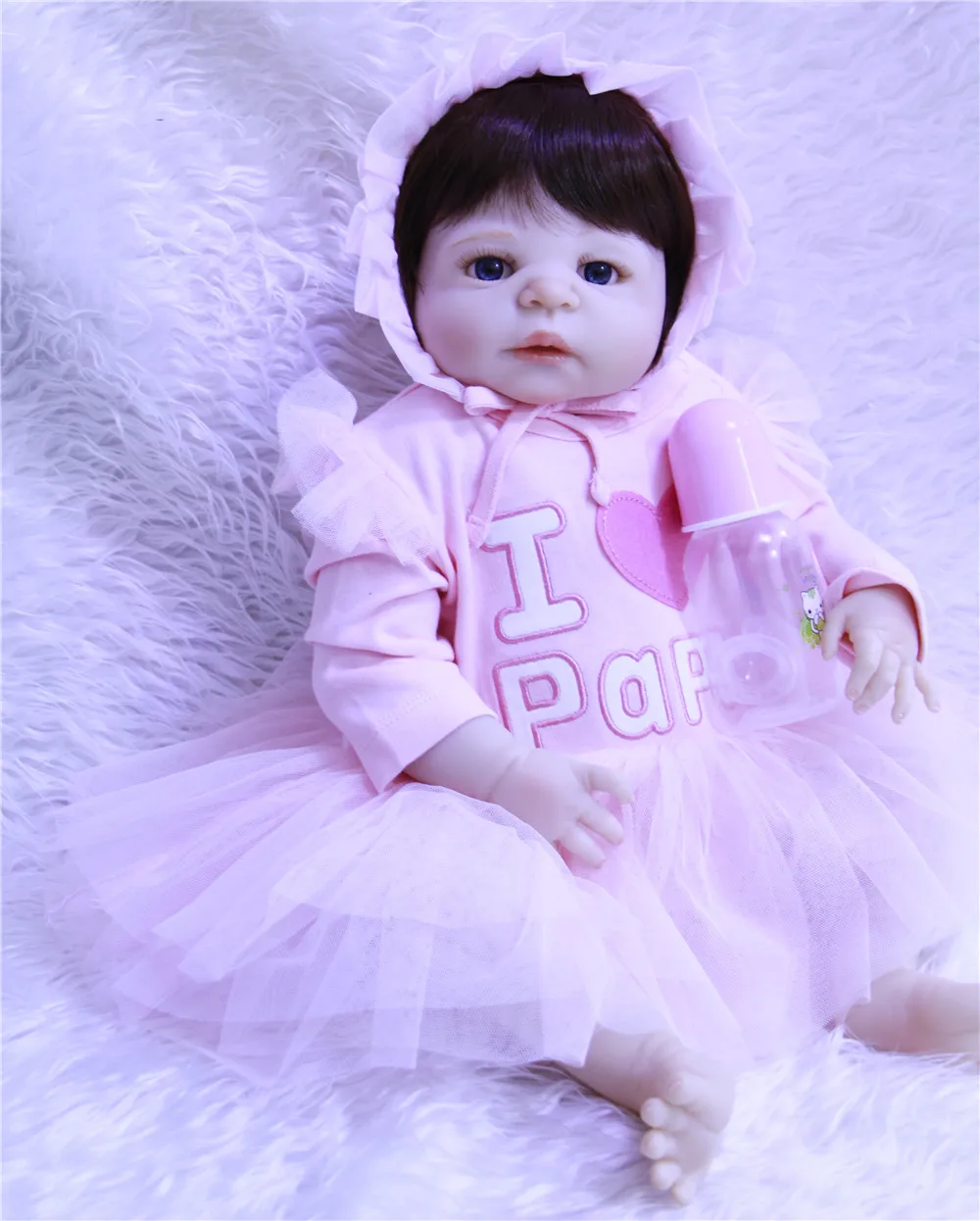 New Arrival Soft full girl Silicone Reborn Baby 22 Inch Cloth Body Lifelike Baby Dolls Girl Bebe Alive Doll Xmas Gifts
New Arrival Soft full girl Silicone Reborn Baby 22 Inch Cloth Body Lifelike Baby Dolls Girl Bebe Alive Doll Xmas Gifts