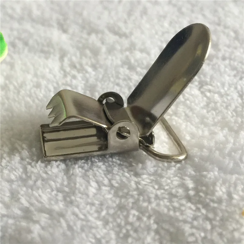20MM Silver Lead Free Metal Suspender Paci Pacifier Ribbon Clips Holder Craft Sewing Tool Holders for Craft Project 5pcs
20MM Silver Lead Free Metal Suspender Paci Pacifier Ribbon Clips Holder Craft Sewing Tool Holders for Craft Project 5pcs