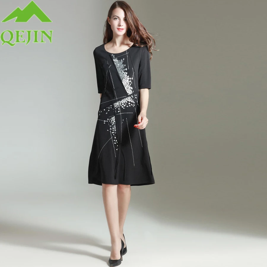 Women Autumn dresses flower embroidery fifth sleeve girls fashion elegant slim medium-long dresses elegant pleated plus sizes
Women Autumn dresses flower embroidery fifth sleeve girls fashion elegant slim medium-long dresses elegant pleated plus sizes