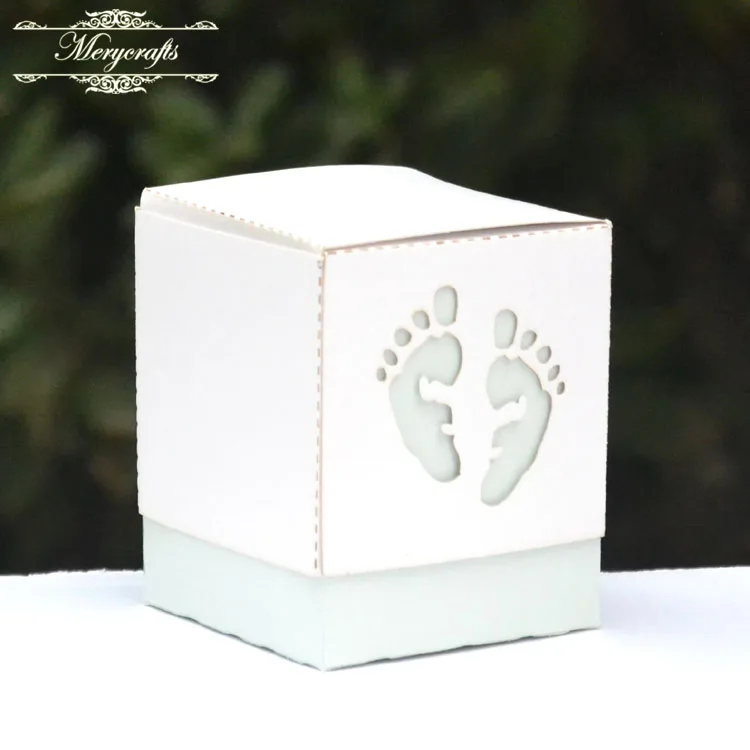 Laser cut baby feet baby shower gifts boxes 
Laser cut baby feet baby shower gifts boxes
