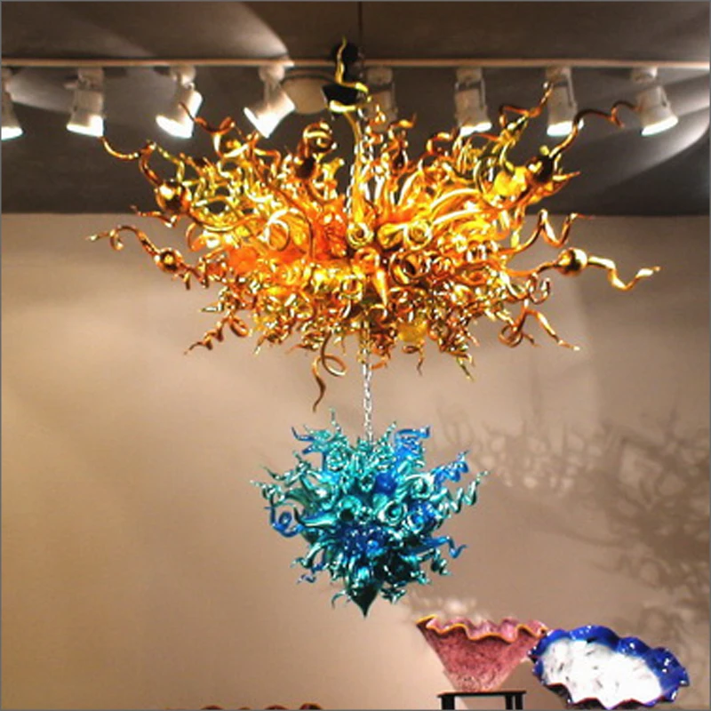 Modern Crystal Handmade Blown Murano Glass Chandeliers Custom Made for Villa Decor
Modern Crystal Handmade Blown Murano Glass Chandeliers Custom Made for Villa Decor