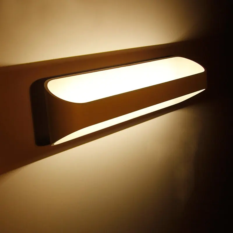 Fashion Creative Up Down ARC Shaped LED Wall Lamp 5W/10W/15W Warm White Wall Light For Bedroom/Corridor/Restaurant/Cafe/Bar
Fashion Creative Up Down ARC Shaped LED Wall Lamp 5W/10W/15W Warm White Wall Light For Bedroom/Corridor/Restaurant/Cafe/Bar