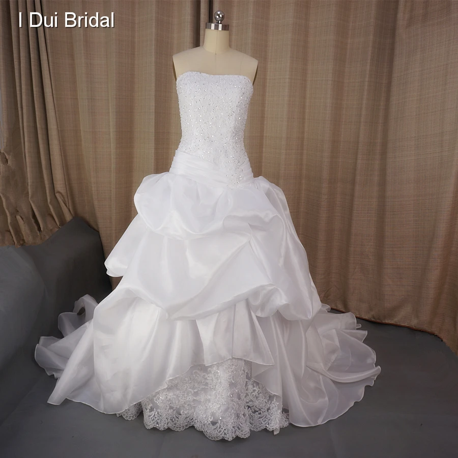 Princess Wedding Dresses Custom make Strapless Ball Gown Lace Beaded Western Corset
Princess Wedding Dresses Custom make Strapless Ball Gown Lace Beaded Western Corset
