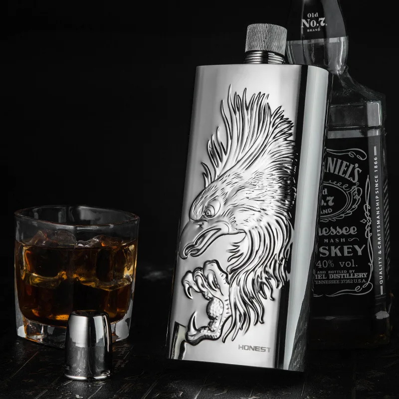 17oz 304 Stainless Steel Whiskey Hip Flask Wedding Best Man Gift Portable Outdoor 1 catty Wine Liquor Bottle with Funnel
17oz 304 Stainless Steel Whiskey Hip Flask Wedding Best Man Gift Portable Outdoor 1 catty Wine Liquor Bottle with Funnel