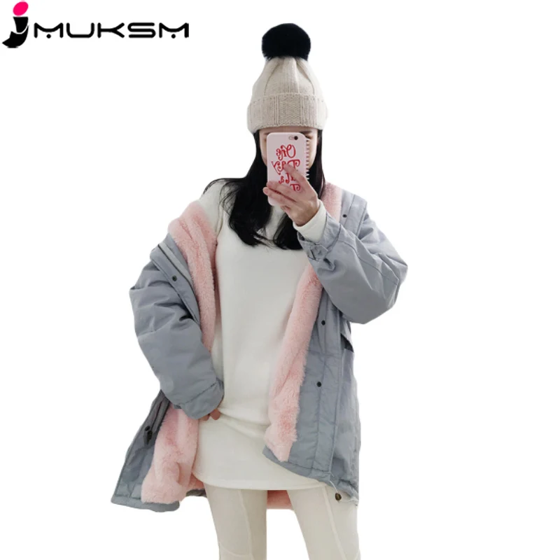 2018 New Winter Jacket coats Women Korean Casual Pink big Fur Hooded parkas Women Drawstring Thick Warm outerwear Tooling J382
2018 New Winter Jacket coats Women Korean Casual Pink big Fur Hooded parkas Women Drawstring Thick Warm outerwear Tooling J382