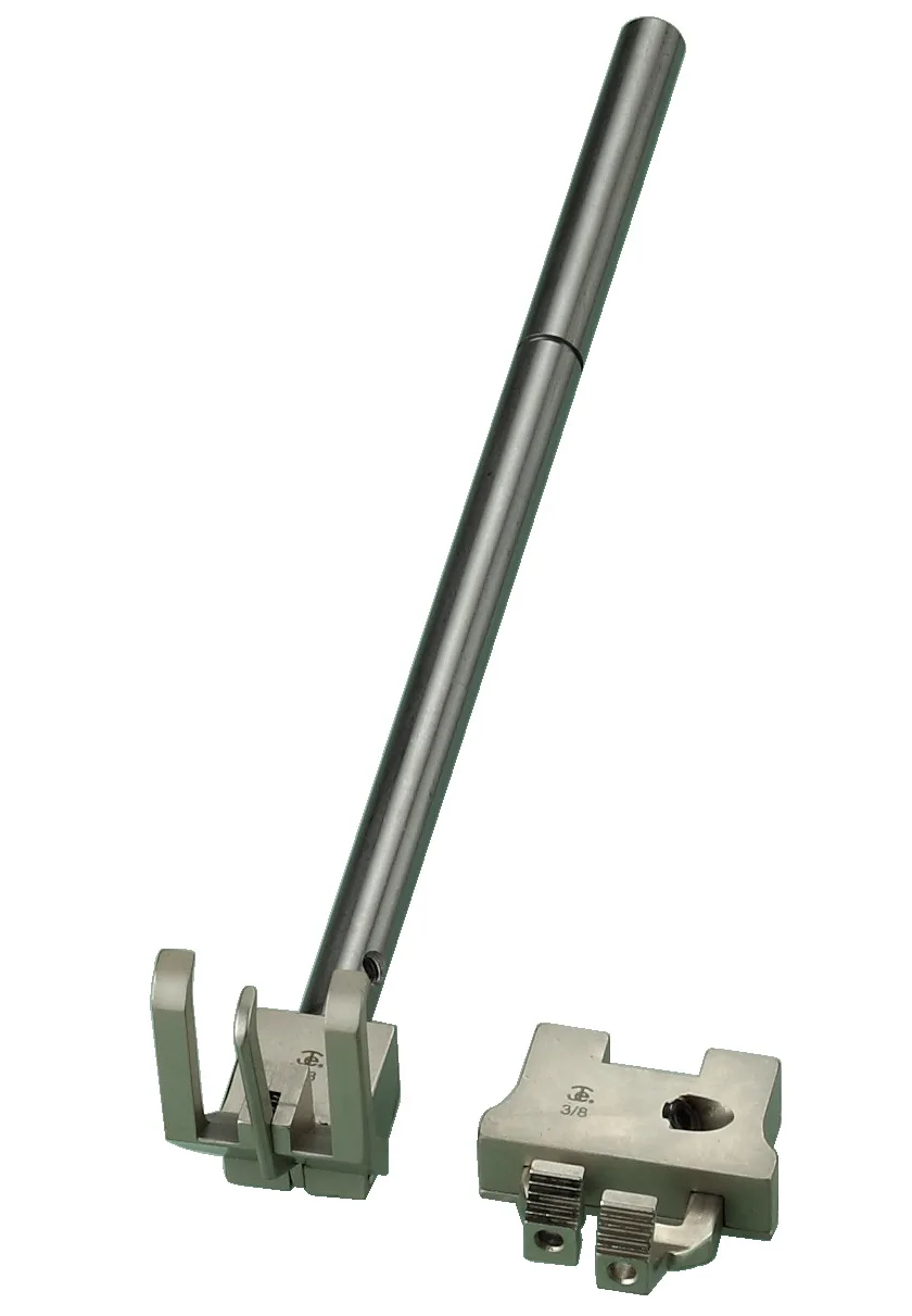 The high-end industrial sewing machine accessories three synchronous double needle car 4420 split movable presser foot feet
The high-end industrial sewing machine accessories three synchronous double needle car 4420 split movable presser foot feet