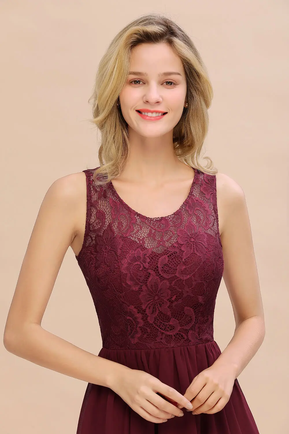 Charming Burgundy High Low Lace Prom Dresses Long Sexy Sheer Back Prom Gowns Long Party Dresses Robe de Soiree
Charming Burgundy High Low Lace Prom Dresses Long Sexy Sheer Back Prom Gowns Long Party Dresses Robe de Soiree