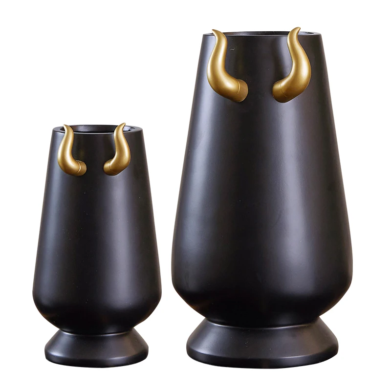 resin creative Black horn flowers vase home decor living room Horn vase crafts room decoration office study resin Bull figurines
resin creative Black horn flowers vase home decor living room Horn vase crafts room decoration office study resin Bull figurines