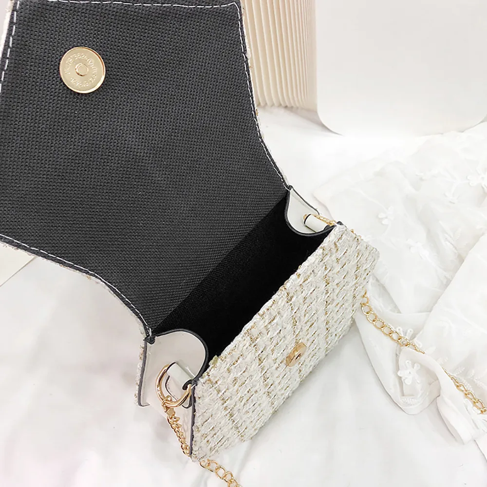 Women Messenger Bags Shoulder Bag Chain Wool Tassel Small Square Bag Fashion Lattice Chain Messenger Bag Women's Crossbody Bags
Women Messenger Bags Shoulder Bag Chain Wool Tassel Small Square Bag Fashion Lattice Chain Messenger Bag Women's Crossbody Bags