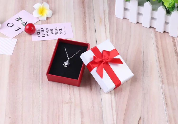18Pcs/lot Jewelry Gift Box Jewellery Organizer With Bowknot and Sponge Wholesale for Ring Pendant Necklace Wedding Gift Packing
18Pcs/lot Jewelry Gift Box Jewellery Organizer With Bowknot and Sponge Wholesale for Ring Pendant Necklace Wedding Gift Packing
