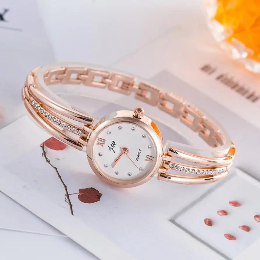 Beautiful Stainless Steel Ladies WristWatch luxury Analog Gift Women's Quartz watch Unisex Retro Casual Simple hand clock Fi
Beautiful Stainless Steel Ladies WristWatch luxury Analog Gift Women's Quartz watch Unisex Retro Casual Simple hand clock Fi