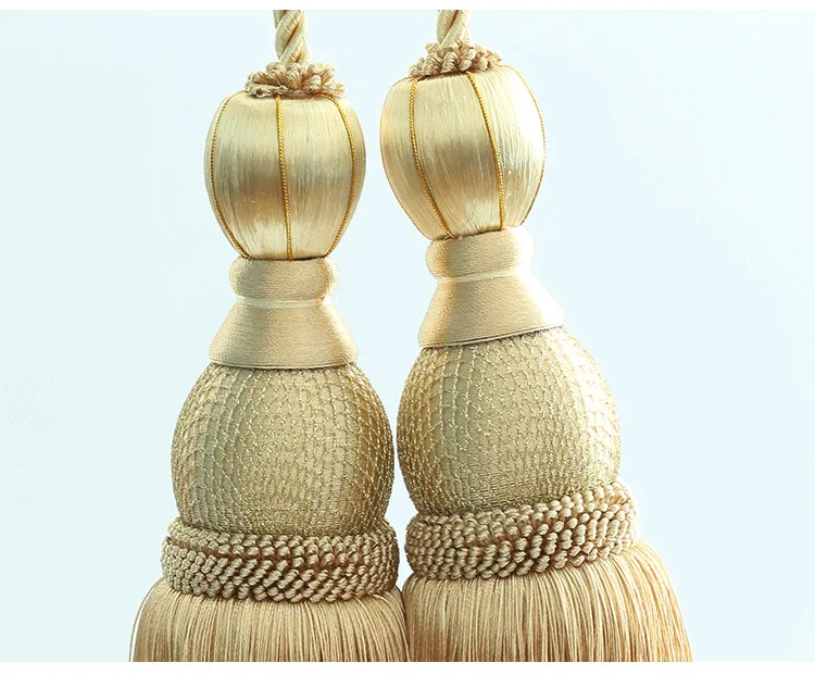 2Pcs/set Curtain Hook Hanging Ball Bandage Lashing Lobbing Decoration Tassel Luxury Home Decor European Curtains Accessories
2Pcs/set Curtain Hook Hanging Ball Bandage Lashing Lobbing Decoration Tassel Luxury Home Decor European Curtains Accessories