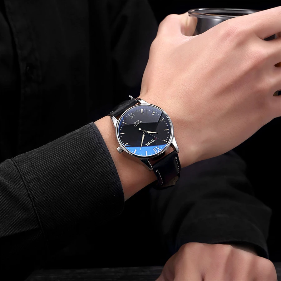 Watch men O.T.SEA Brand Blue Ray Glass Faux Leather Watches Men Military Sports Quartz Wrist Watch Relogio Masculino
Watch men O.T.SEA Brand Blue Ray Glass Faux Leather Watches Men Military Sports Quartz Wrist Watch Relogio Masculino