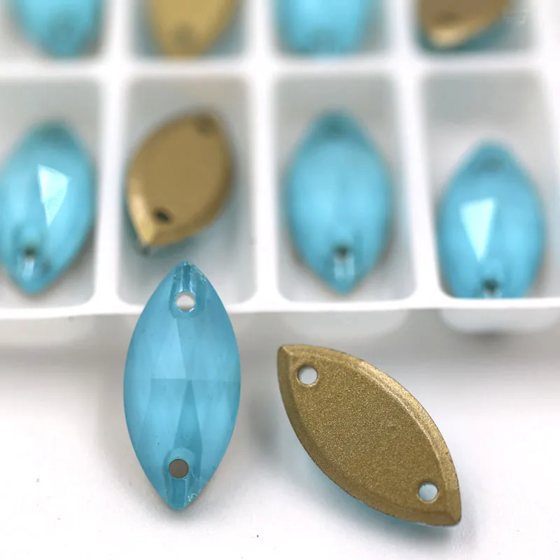 New arrival 7x15mm flatback glass sew on rhinestones Leaf shape Sea Blue Mocha crystal rhinestones diy clothing accessories
New arrival 7x15mm flatback glass sew on rhinestones Leaf shape Sea Blue Mocha crystal rhinestones diy clothing accessories