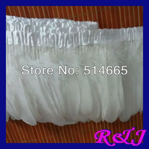 Free Shipping 20yards White swan goose feather trim/trimming/ fringe feather ribbon geese feather strung
Free Shipping 20yards White swan goose feather trim/trimming/ fringe feather ribbon geese feather strung