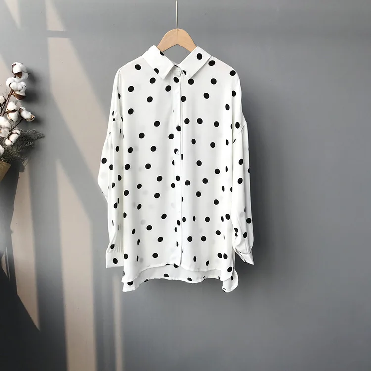 Women Polk Dot Blouse 2019 Spring Simple Long Sleeve Shirts Summer Choffon Vintage Elegant Blouse Plus Size Women White Blusas
Women Polk Dot Blouse 2019 Spring Simple Long Sleeve Shirts Summer Choffon Vintage Elegant Blouse Plus Size Women White Blusas