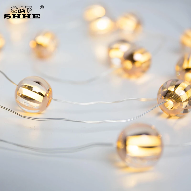 Copper 2M 20 LEDs Rose Gold Light Pumpkin Balls Shaped Lantern Fairy String Lights for Bedroom Battery Garland Outdoor Lighting
Copper 2M 20 LEDs Rose Gold Light Pumpkin Balls Shaped Lantern Fairy String Lights for Bedroom Battery Garland Outdoor Lighting