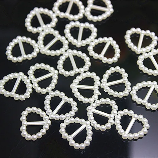 100pcs 15*17mm flatback resin ABS heart buckle shape pearl for DIY scrapbooking,VA109
100pcs 15*17mm flatback resin ABS heart buckle shape pearl for DIY scrapbooking,VA109