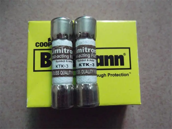 KTK-3 Limitron Соединенные Штаты Boshi Man быстродействующий предохранитель/предохранитель 3A 600V аутентичный
KTK-3 Limitron Соединенные Штаты Boshi Man быстродействующий предохранитель/предохранитель 3A 600V аутентичный
